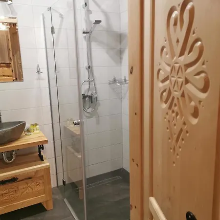 Alpehytte Goralki Poronin